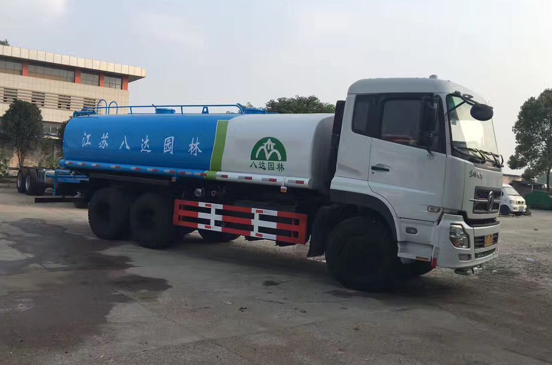 東風(fēng)特商國五20噸灑水車 東風(fēng)特商國五20噸灑水車