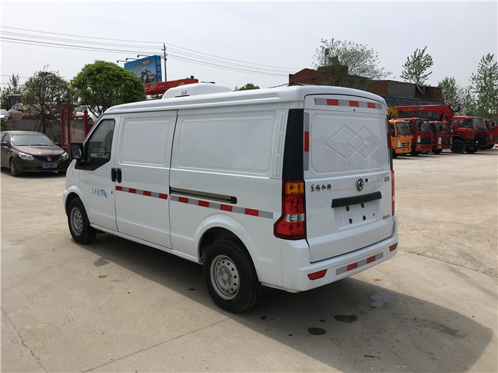 東風(fēng)小康面包冷藏車藍(lán)牌 東風(fēng)小康面包冷藏車藍(lán)牌