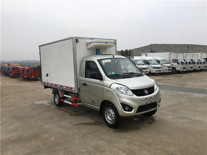 福田伽途肉鉤冷藏車2.9米 福田伽途肉鉤冷藏車2.9米