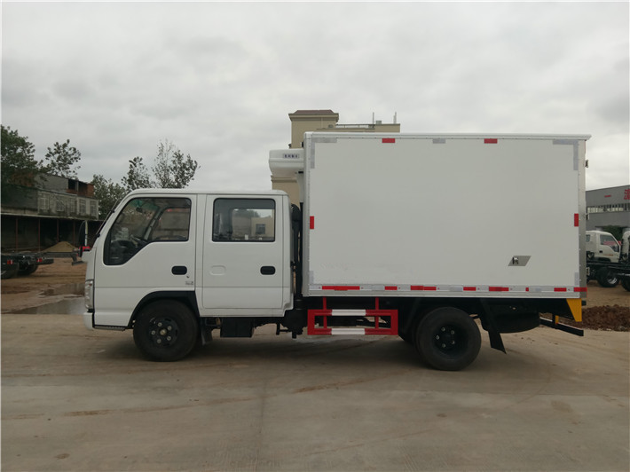 國五五十鈴雙排座冷藏車 國五五十鈴雙排座冷藏車