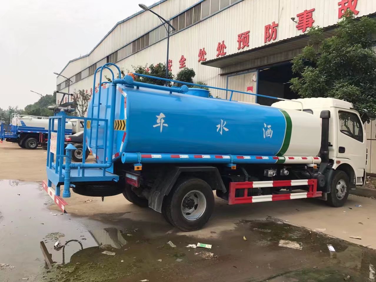 東風(fēng)145新款灑水車12噸 東風(fēng)145新款灑水車12噸