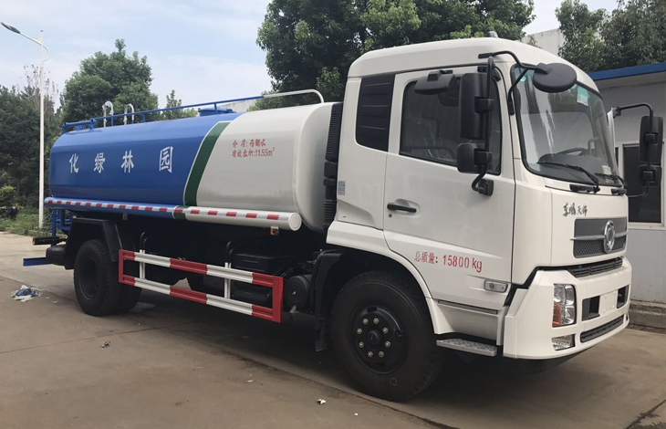 東風天錦灑水車12噸 東風天錦灑水車12噸
