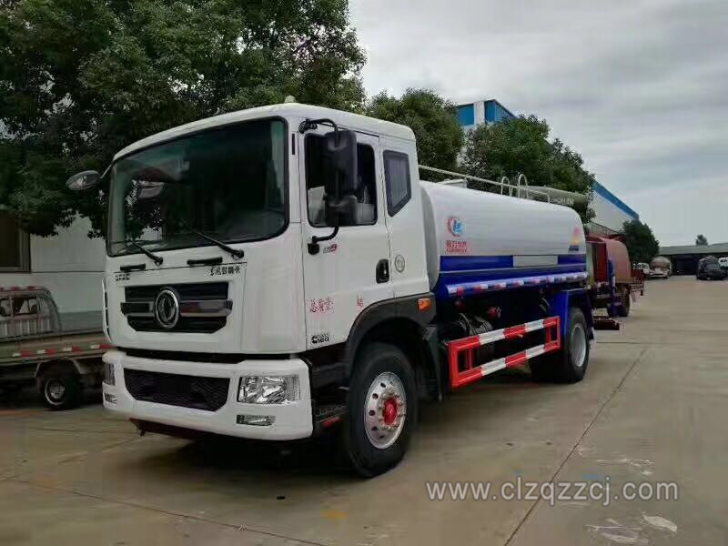 東風(fēng)D9灑水車(chē) 東風(fēng)D9灑水車(chē)