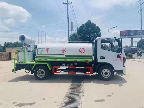 東風(fēng)5方灑水車(國六新標(biāo)) 東風(fēng)5方灑水車(國六新標(biāo))