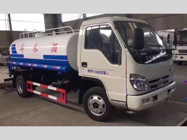 國(guó)三不上戶福田5方灑水車 國(guó)三不上戶福田5方灑水車