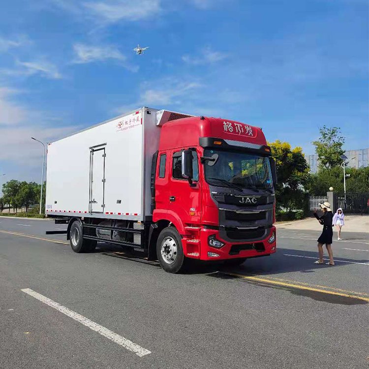 江淮格爾發(fā)7.6米冷藏車 江淮格爾發(fā)7.6米冷藏車