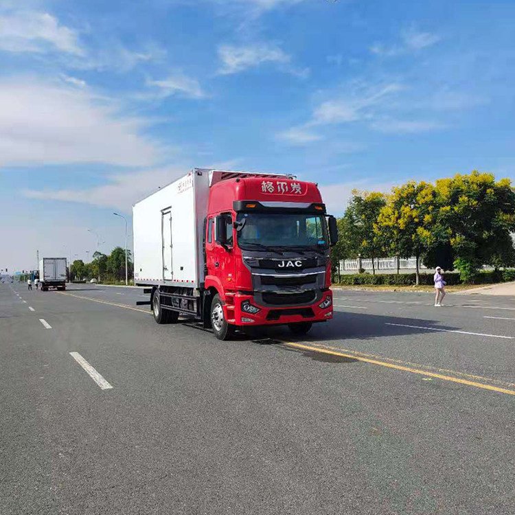 江淮格爾發(fā)7.6米冷藏車 江淮格爾發(fā)7.6米冷藏車