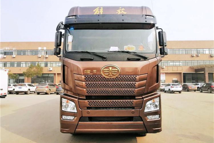解放JH6大型9.6米冷藏車(chē)(420P) 解放JH6大型9.6米冷藏車(chē)(420P)