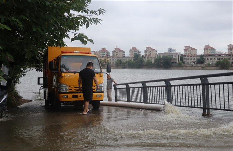 五十鈴小型排水車(1000方) 五十鈴小型排水車(1000方)