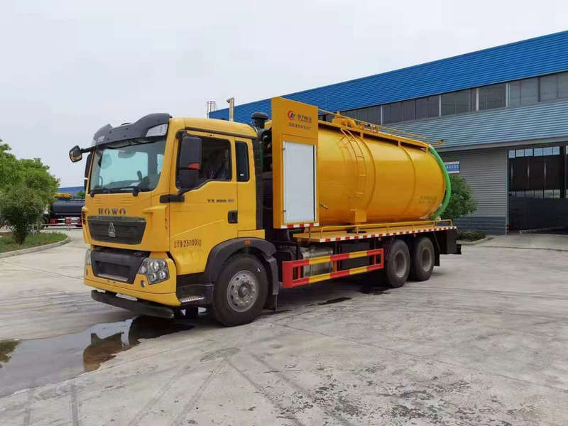 東風(fēng)天錦清洗吸污車 東風(fēng)天錦清洗吸污車