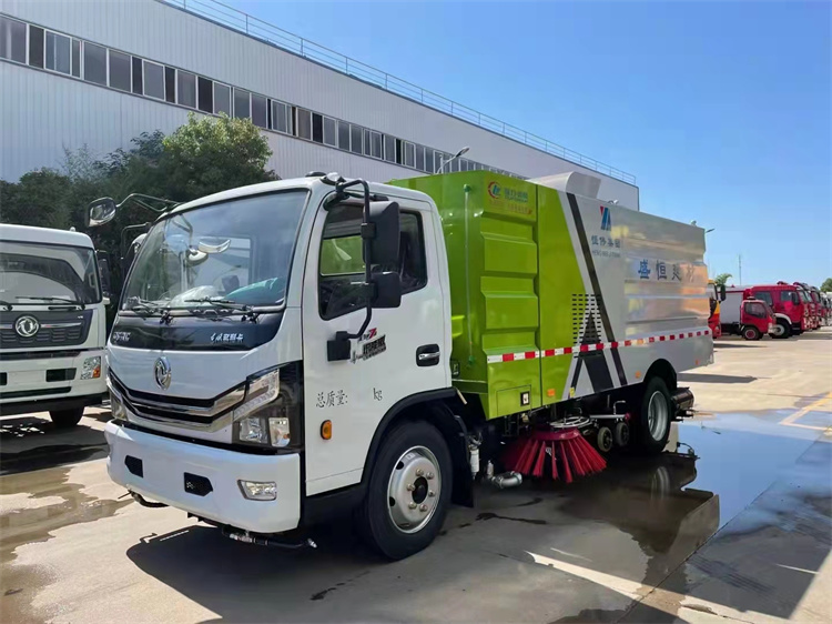 東風5方凱普特掃路車(國六) 東風5方凱普特掃路車(國六)