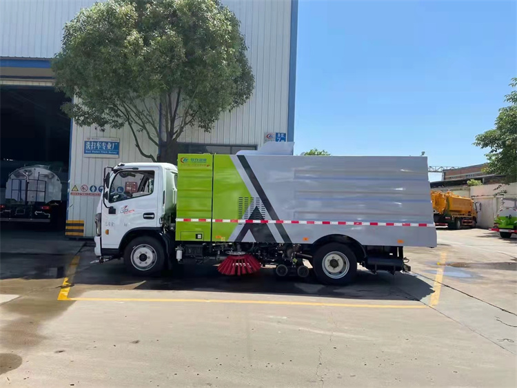 東風5方凱普特掃路車(國六) 東風5方凱普特掃路車(國六)