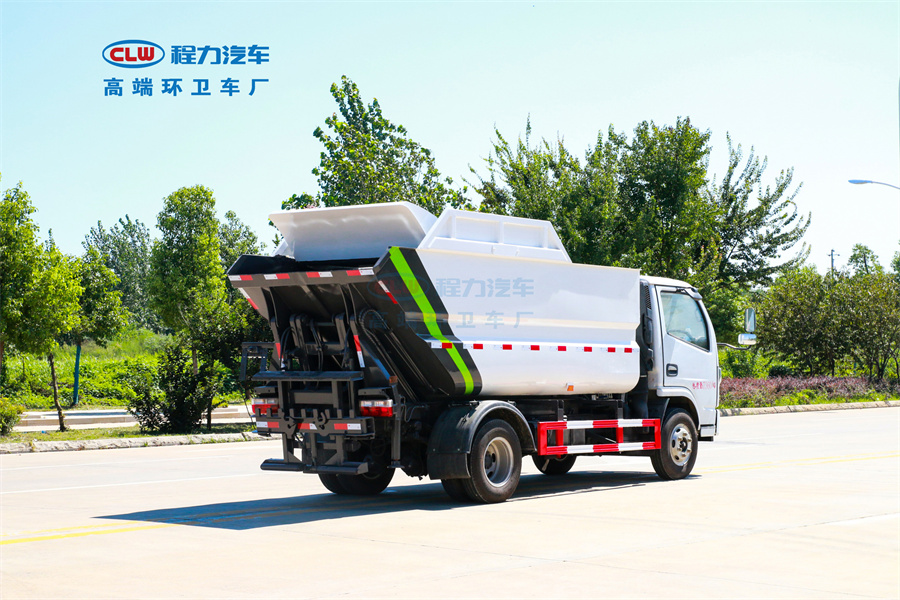 6方東風(fēng)D6自裝卸式垃圾車(后裝無(wú)泄漏) 6方東風(fēng)D6自裝卸式垃圾車(后裝無(wú)泄漏)